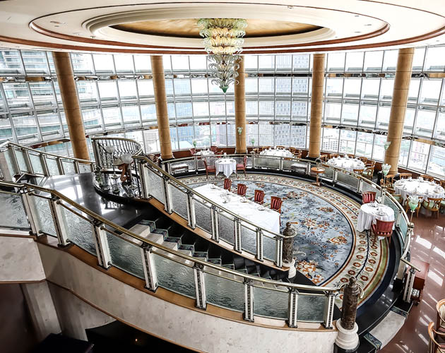 Dining area of a partner club in the International Associate Clubs